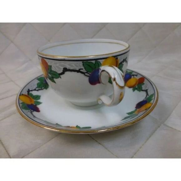 Ye Olde English Grosvenor Teacup and  Saucer - Picture 9 of 9